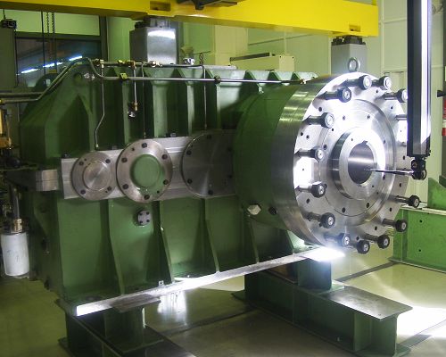 Rubber Extruder Gearbox (2) - Shackleton Engineering
